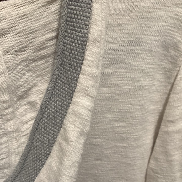 Eddie bauer light weight 3/4 sleeve sweater - Picture 3 of 4